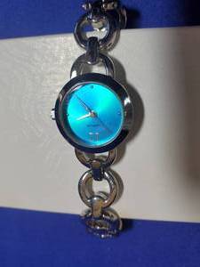 lot 10 image: Lorus Blue watch