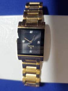 lot 3 image: Bulova Watch