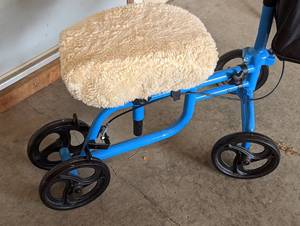 Elenker Steerable Knee Walker