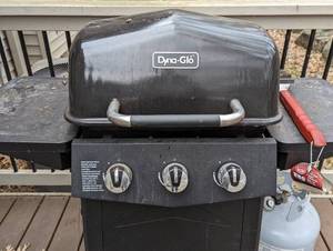 Dyna-Glo Gas Grill