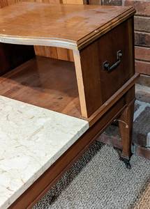 lot 46 image: Pair of Vintage Marble Topped Side Tables