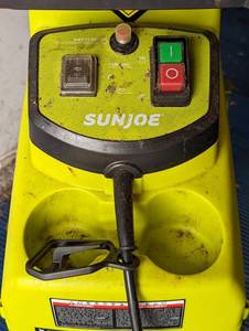 lot 95 image: Sun Joe Electric Wood Chipper