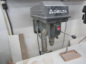 lot 20 image: Delta Drill Press, bench model, #94...
