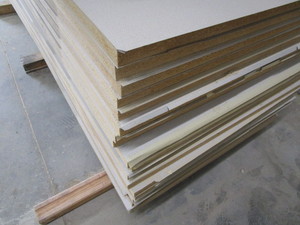 lot 50 image: Countertop, both sided, twenty 30x...