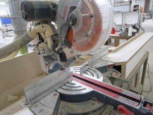 lot 61 image: Bosch sliding compound miter saw, 1...