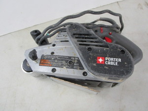 lot 86 image: Porter Cable 4x24 VS belt sander...