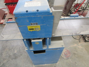 lot 104 image: Miller Moorehead Laminate Slitter, ...