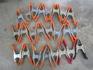 lot 149 image: Spring clamps 24 Pony 3202...
