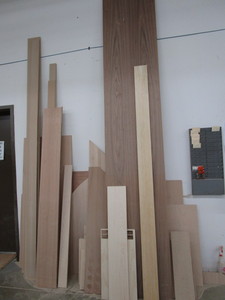 lot 160 image: Craft lumber, various species, size...