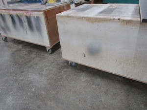 lot 173 image: Roller bases for material handling,...