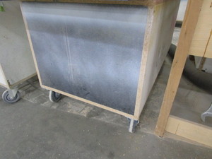 lot 179 image: Roller bases for material handling,...