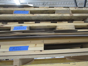lot 196 image: Laminate full & partial sheets, va...