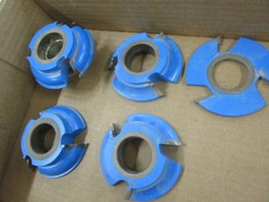 lot 210 image: Amana Tool cutting edges SC593...
