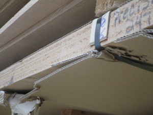 lot 267 image: Particle board 5ft x 8ft x 34...
