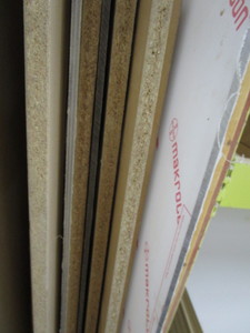 lot 270 image: Particle board variety...