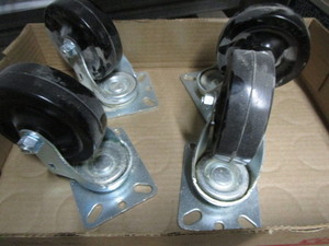 lot 278 image: Casters, qty 4 hard plastic...