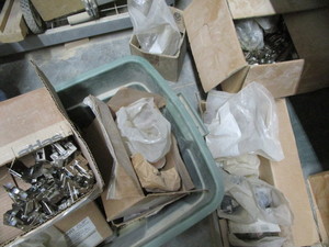 lot 283 image: Cabinet hinges...