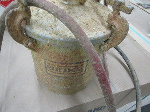 lot 307 image: Binks spray pot, hose & nozzle...