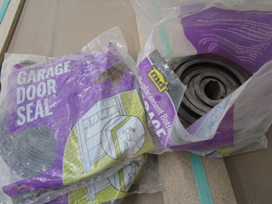 lot 316 image: Garage door seals, two new top & si...