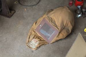 lot 644 image: Sand Blasting Mask