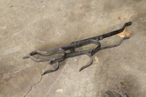 lot 658 image: Gun Rack Mounts