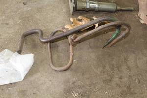 lot 660 image: Lot of (2) Hay Hooks