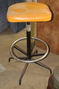 lot 674 image: Stool