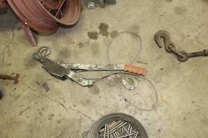 lot 700 image: Cable Winch
