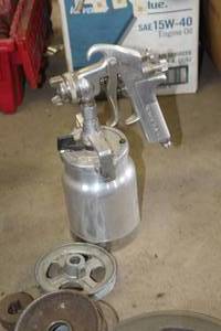 lot 704 image: DeVilbiss Ransburg TLC Drip Free Spray Gun with Can