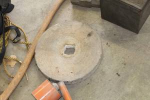 lot 709 image: Grinding Wheel