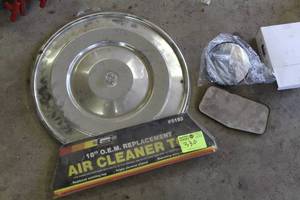 lot 752 image: Lot of (3) Automotive Replacement Parts - Air Cleaner Top 18 O.E.M, (2) Mirrors