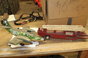 lot 814 image: Lot of (2) Tonka Plastic Toys - Airplane, Fire Engine Ladder Trailer