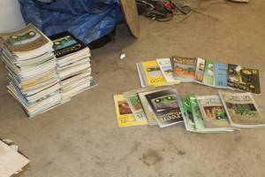 lot 820 image: Large Collection of Green Magazine - The Monthly Magazine For John Deere Enthusiasts