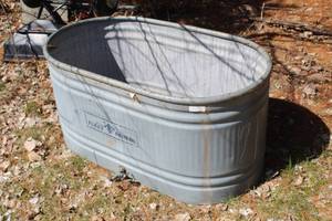 lot 840 image: Fleet Farm Metal Water Trough