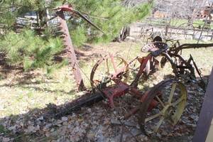 lot 841 image: Vintage Mower