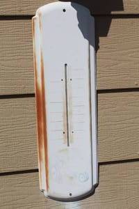 lot 856 image: Vintage John Deere Wall Thermometer