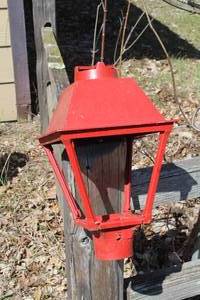 lot 858 image: Light Post Topper