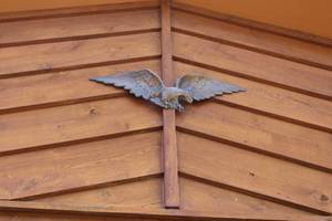 lot 928 image: Eagle Metal Wall Dcor