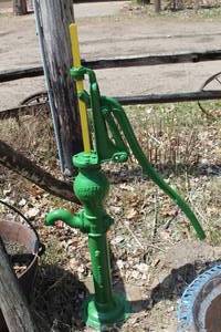 lot 955 image: Dempster Mill Well Pump