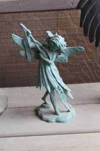 lot 992 image: Fairy Yard Statue