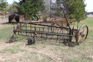 lot 588 image: Hay Rake