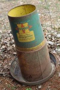 lot 1026 image: Chicken Feeder
