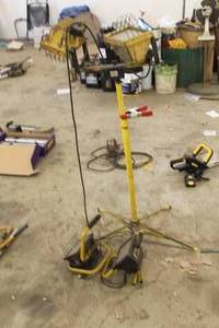 lot 1108 image: Lot of (3) Shop Work Lights