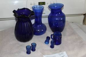 lot 107 image: Lot of (8) Blue Glass Flower Vases