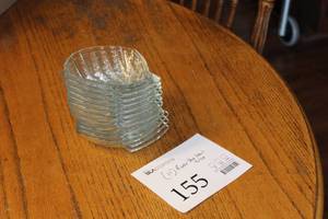 lot 155 image: Lot of (11) Pyrex Sea Shell Theme Dishes