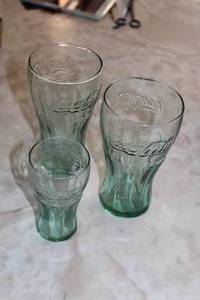 lot 176 image: Lot of (3) Vintage Coca-Cola Glasses