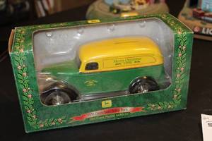 lot 244 image: Ertl John Deere 1938 Chevy Panel Pickup Truck Diecast Metal Model (in original box)