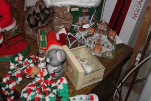 lot 1816 image: Lot of (9) Holiday Dcor