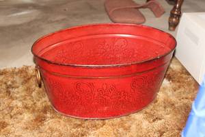 lot 1806 image: Metal Container