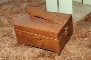 lot 1820 image: Wood Shoe Shine Box with Shoe Shine